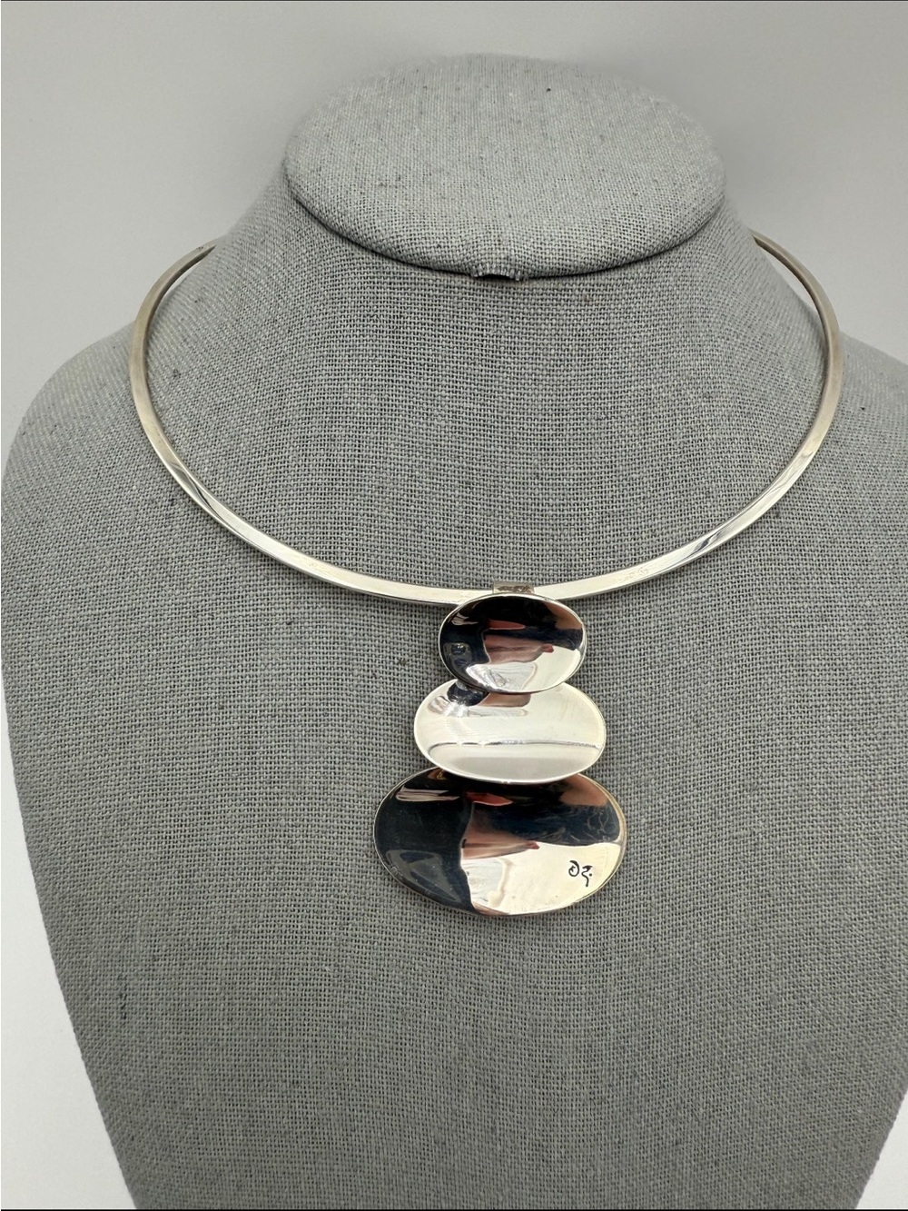 Sterling Silver Modern Triple-Pebble Pendant Necklace